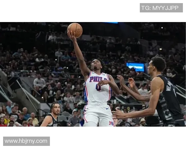 马刺与雷霆季后赛第二场激战回顾关键时刻决定胜负走势